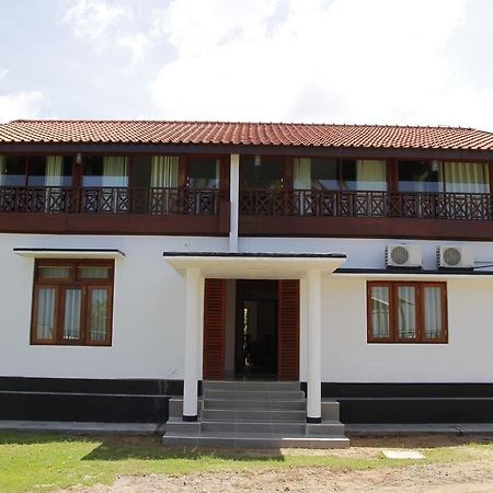 Acquabey Surf Villa Matara Exterior photo